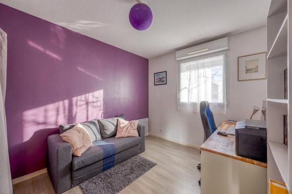 MERIGNAC- Limite BORDEAUX : Appt ou maison ? 3 ch, jardin