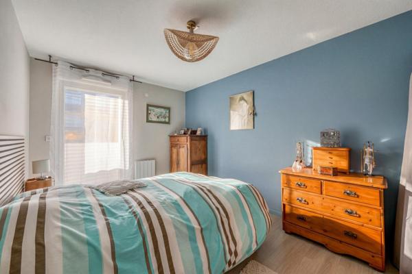 MERIGNAC- Limite BORDEAUX : Appt ou maison ? 3 ch, jardin