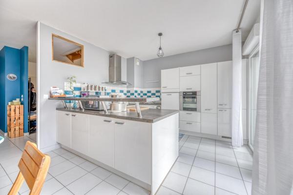 MERIGNAC- Limite BORDEAUX : Appt ou maison ? 3 ch, jardin