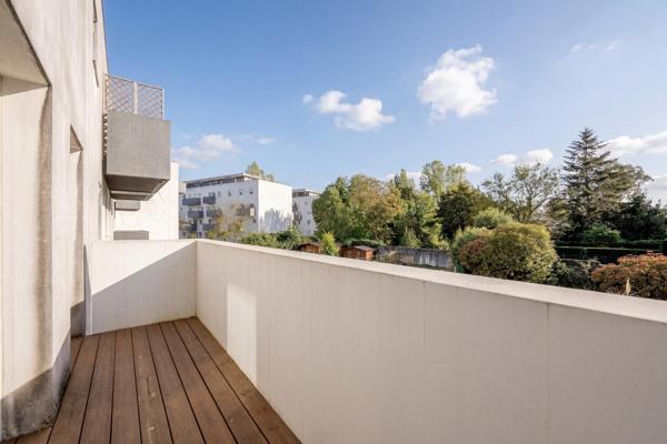 MERIGNAC- Limite BORDEAUX : Appt ou maison ? 3 ch, jardin