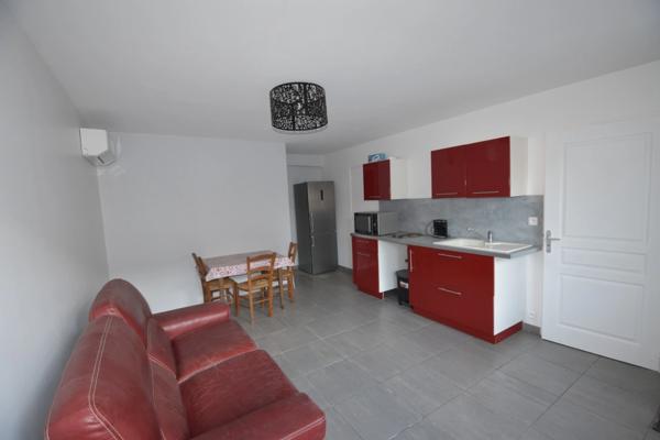 Immeuble à vendre SAINT YAN (71)