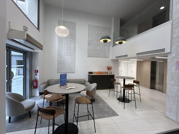 Bureaux à louer à Nanterre avec ERP et de nombreux services