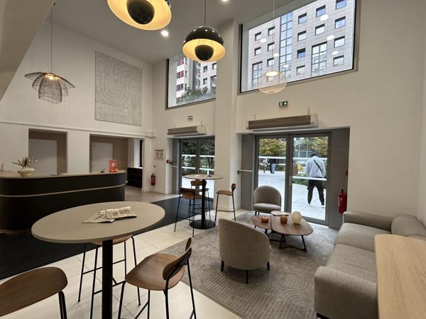 Bureaux à louer à Nanterre avec ERP et de nombreux services