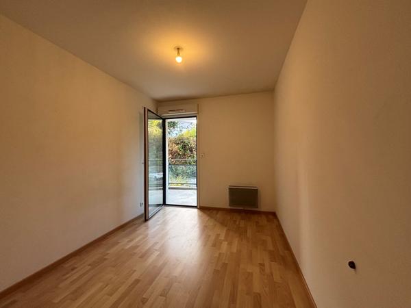 Appartement Auray 3 pièce(s) 66 m2 avec garage et parking. , Auray