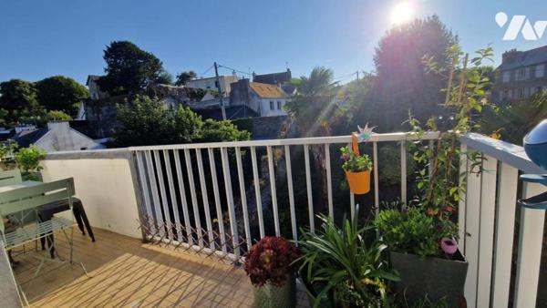 APPARTEMENT 2 CHAMBRES-ASCENSEUR-PARKING COUVERT-2 BALCONS