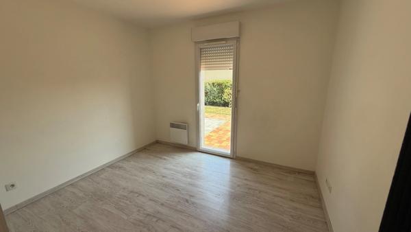 Tarbes .Maison six pièces sur deux niveaux divisible en deux appartements.