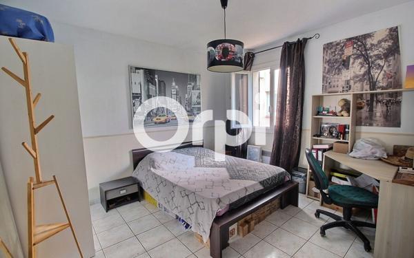 Maison à vendre    5 pièces •  Marseille 13