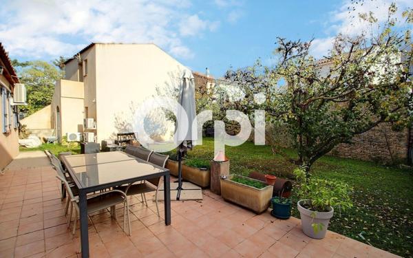 Maison à vendre    5 pièces •  Marseille 13