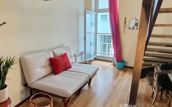 Appartement à vendre    2 pièces • 25 m2 Nîmes