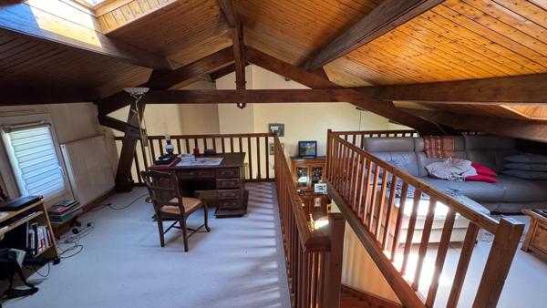 Maison 9 pièce(s) 176 m2