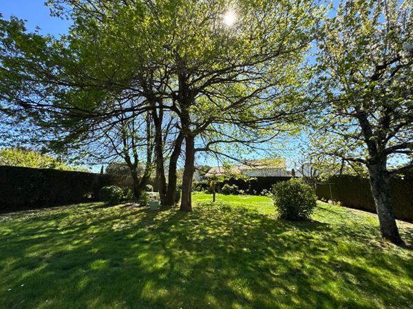 Maison 9 pièce(s) 176 m2