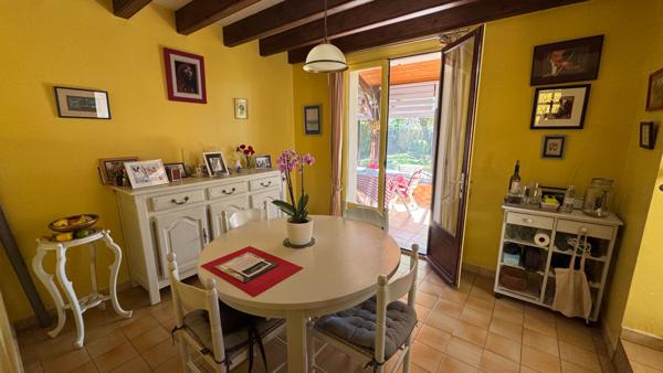 Maison 9 pièce(s) 176 m2