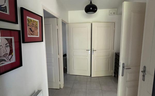 Appartement à vendre    3 pièces • 65,20 m2 Pessac