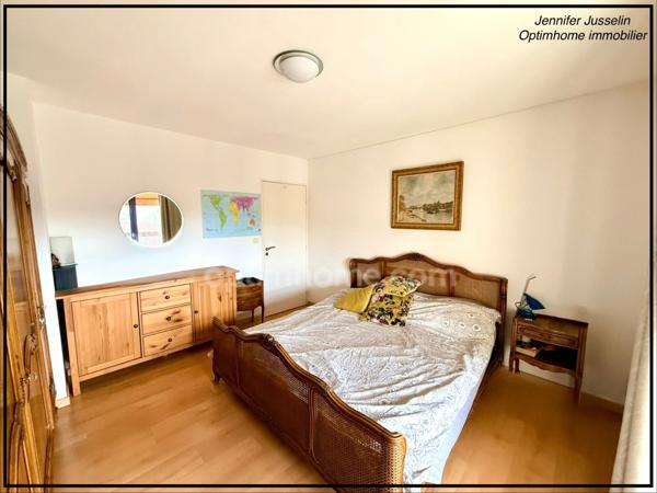 Appartement duplex 5 pièces PREVESSIN MOENS (01)