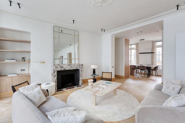 Vente Appartement de luxe Paris 7 5 Pièces 182 m²