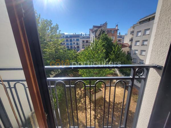 Vente
                Appartement27 m² - 1 Pièce -
                    CLAMART (92140)