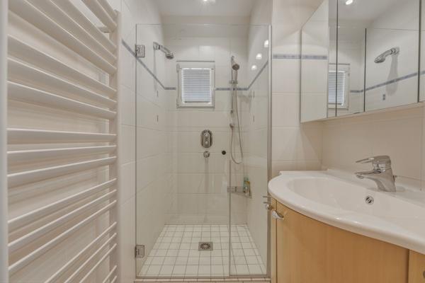 Vente Maison de luxe Divonne-les-Bains 12 Pièces 517.55 m²