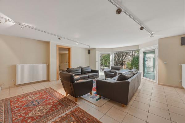 Vente Maison de luxe Divonne-les-Bains 12 Pièces 517.55 m²