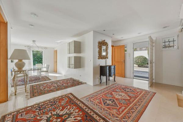Vente Maison de luxe Divonne-les-Bains 12 Pièces 517.55 m²