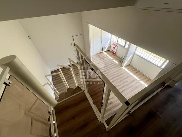 LOCAL PRO / MEDICAL - LA RENARDIERE - 2 pièces 47.20 m2