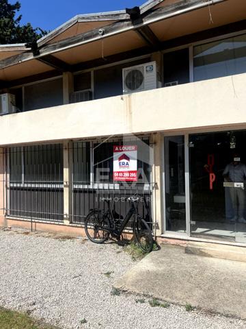 LOCAL PRO / MEDICAL - LA RENARDIERE - 2 pièces 47.20 m2