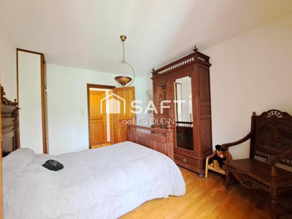 Maison 7 pièces 200m²