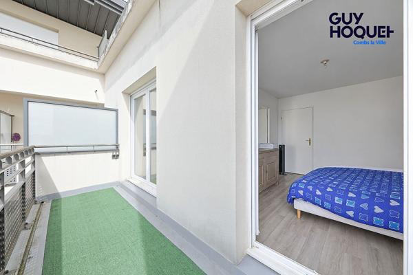 Appartement Combs La Ville 2 pièces avec terrasse