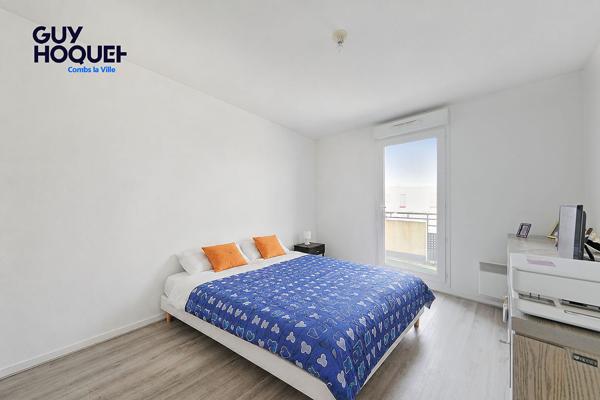 Appartement Combs La Ville 2 pièces avec terrasse