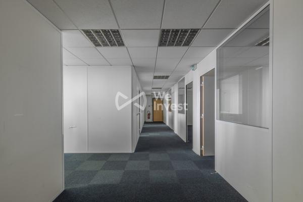À VENDRE – Bureau de 104 m² en rez-de-chaussée – Villeurbanne