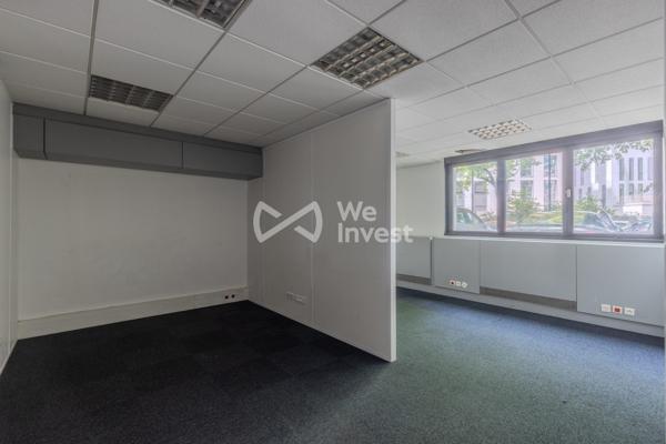 À VENDRE – Bureau de 104 m² en rez-de-chaussée – Villeurbanne
