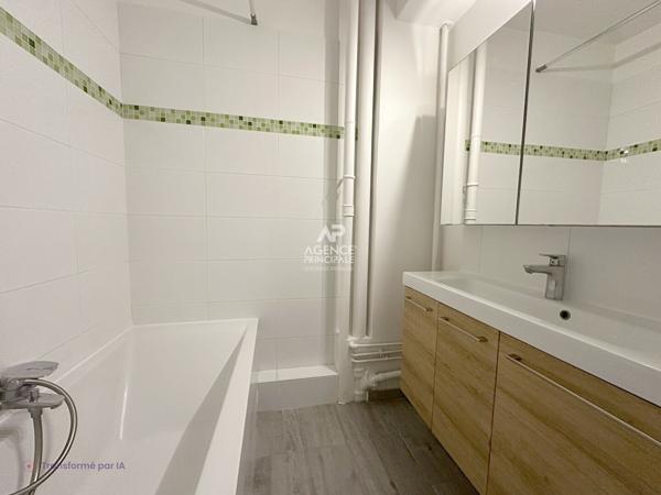 CHAVILLE - Beau 3/4 pièces traversant avec balcon 285 000 € **  - Référence  743-C
