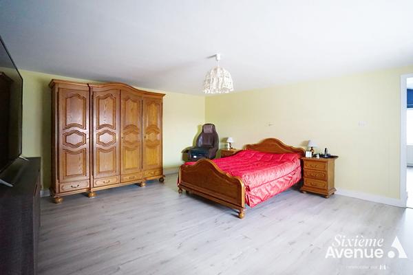 Maison 5 pièces 130.5 m2