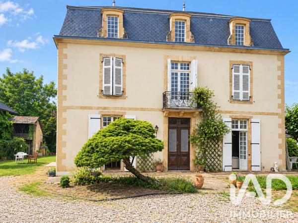Maison à vendre 9 pièces 303 m² Villecomtal-sur-Arros