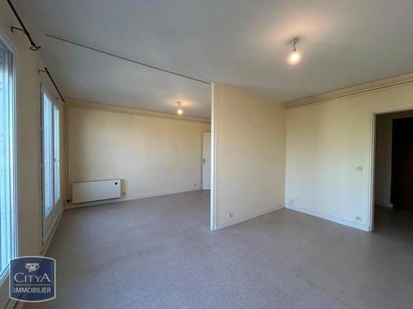 Appartement à louer 1 pièce 40m² Blois (41000)