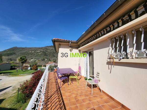 Vente / Maison et grand terrain