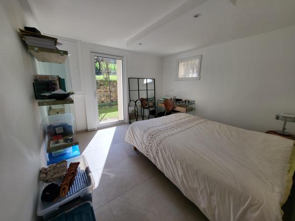 Vente / Maison et grand terrain