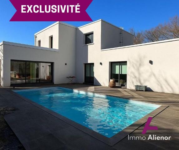MAISON D'ARCHITECTE CONTEMPORAINE AUDENGE