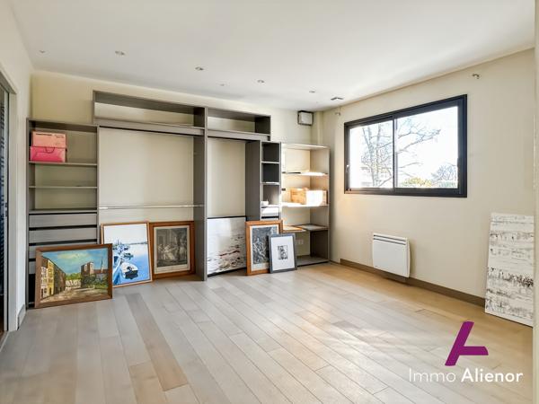 MAISON D'ARCHITECTE CONTEMPORAINE AUDENGE