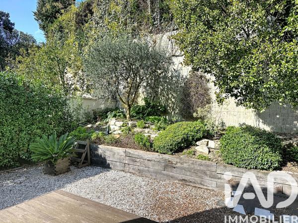 Maison à vendre 10 pièces 280 m² Villeneuve-lès-Avignon