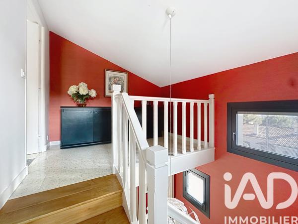 Maison à vendre 10 pièces 280 m² Villeneuve-lès-Avignon