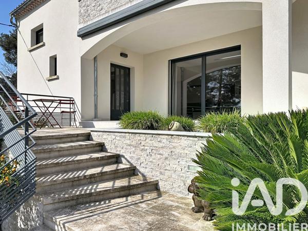 Maison à vendre 10 pièces 280 m² Villeneuve-lès-Avignon