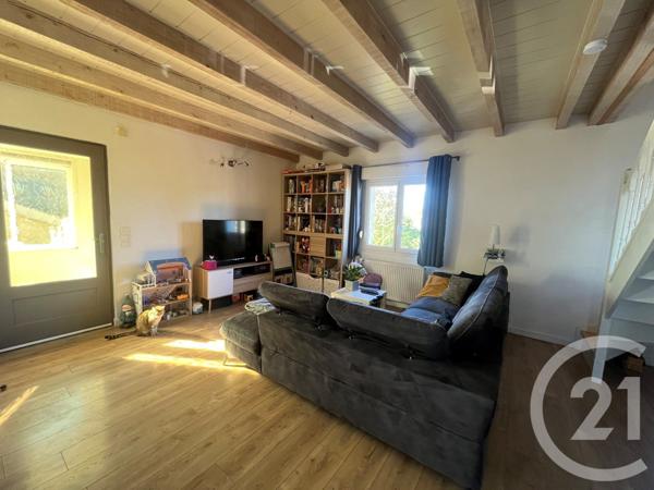 Appartement F4 à vendre  4 pièces - 90,60 m2 GRANDFONTAINE - 25