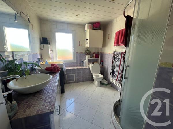 Appartement F4 à vendre  4 pièces - 90,60 m2 GRANDFONTAINE - 25