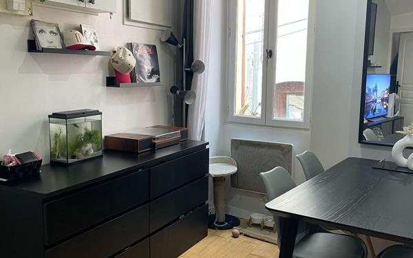 Appartement à vendre    1 pièce • 25,30 m2 Vallauris