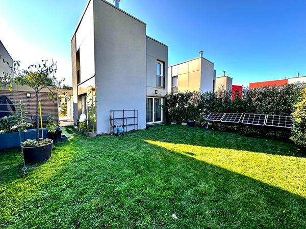 Maison 4 chambres 104m2