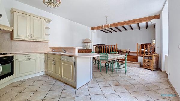 VIENNE Maison 121m2 - T5 - 3 Ch