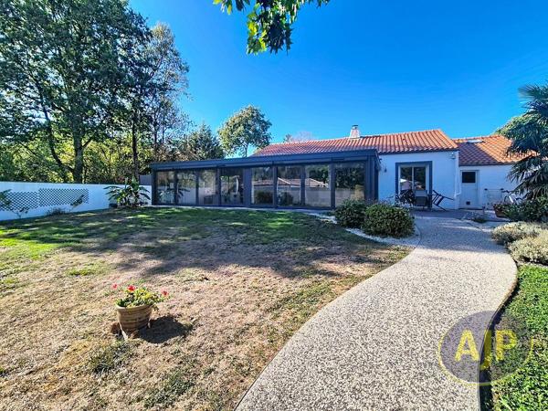 Maison à vendre Montaigu - 5 pièces, 151m² avec 3 chambre(s) à 419 000€ - AJP Immobilier Montaigu