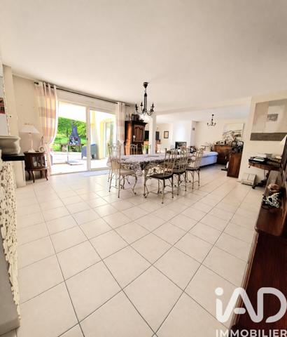 Maison à vendre 6 pièces 166 m² Terrasson-Lavilledieu