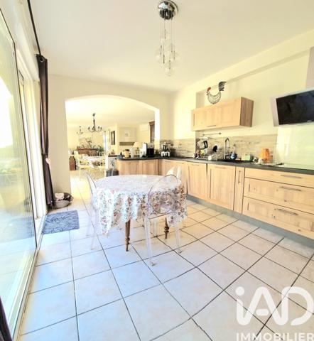 Maison à vendre 6 pièces 166 m² Terrasson-Lavilledieu