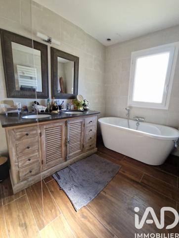 Maison à vendre 6 pièces 166 m² Terrasson-Lavilledieu